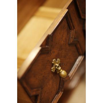 Welsh Dresser Tudor - Dark Oak